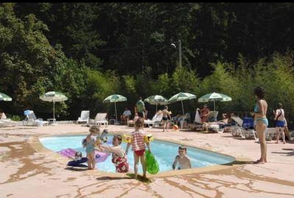 Grand Hotel Des Bains วาล-เลส์-แบ็งส์ ภายนอก รูปภาพ